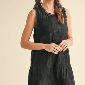 &Merci - Black Patchwork Lace Sleeveless Shift Dress