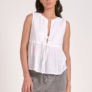 Elan - White Sleeveless Flyaway Top